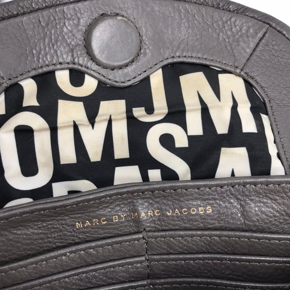 MARC JACOBS Pre-loved Gray Leather handbag - Picture 7 of 8